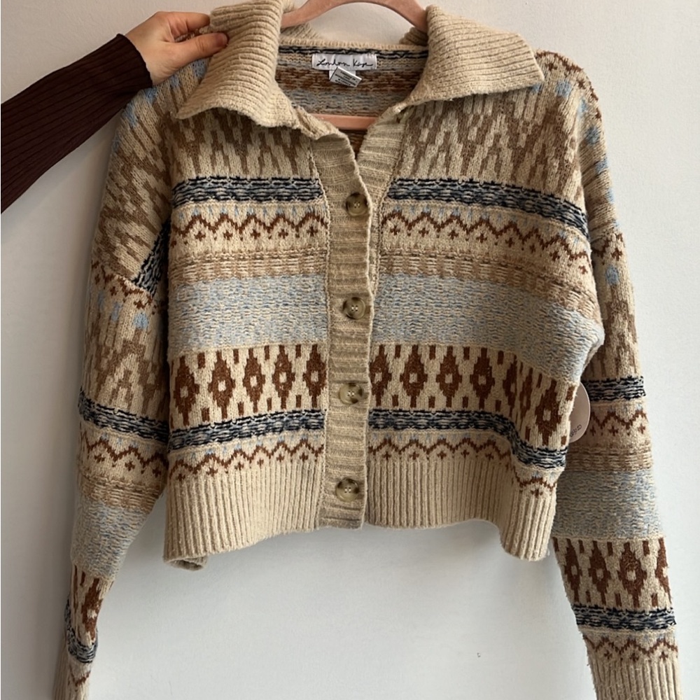Patterned Beige button up Sweater